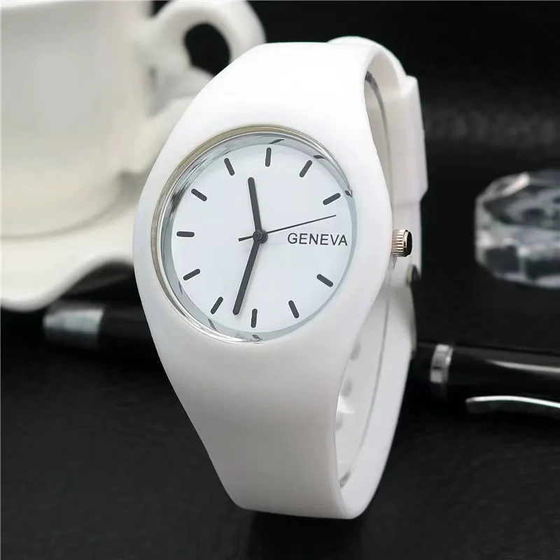 Montre enfant à aiguilles sans chiffres – Image 4