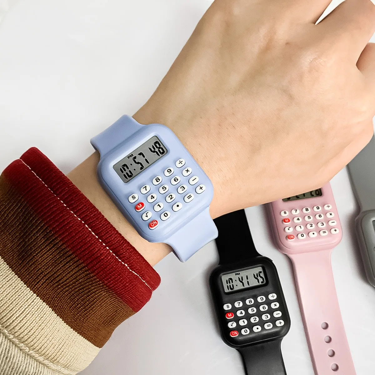 Montre calculatrice créative – Image 2